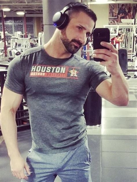 rentamasseur.com|Houston Gay Massage and Male Masseurs TX 